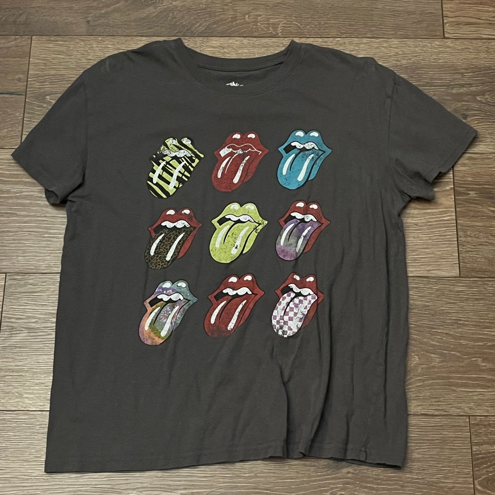 Graphic T-Shirt with Colorful Tongue Design